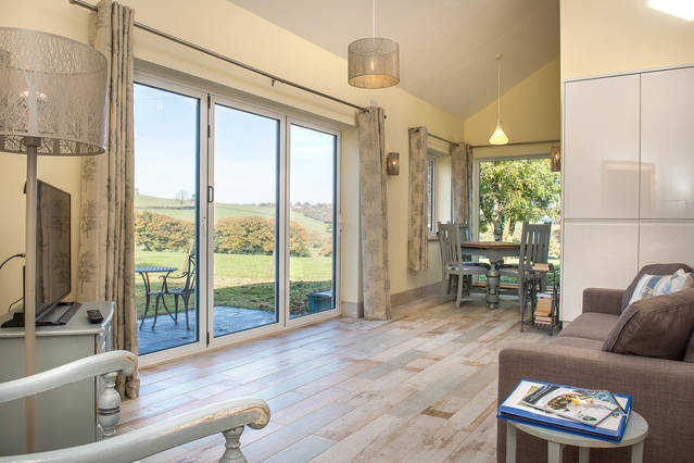 Bifolds and Views